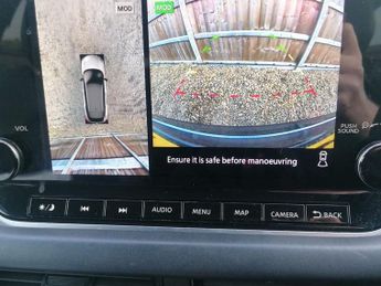 NISSAN QASHQAI 1.3 DIG-T MHEV Tekna SUV 5dr Petrol Hybrid XTRON Euro 6 (s/s) (1