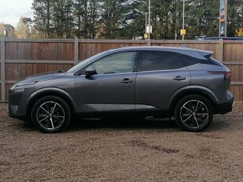 NISSAN QASHQAI 1.3 DIG-T MHEV Tekna SUV 5dr Petrol Hybrid XTRON Euro 6 (s/s) (1