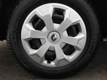 RENAULT TRAFIC 2.0 dCi Blue SL28 Business Panel Van 5dr Diesel Manual L1 H1 Eur