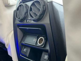 LAND ROVER RANGE ROVER SPORT 3.0 SD V6 HSE SUV 5dr Diesel Auto 4WD Euro 5 (255 bhp)