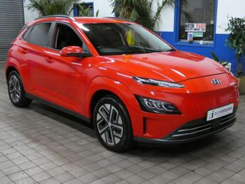 HYUNDAI KONA 64kWh Premium SUV 5dr Electric Auto (10.5kW Charger) (204 ps)