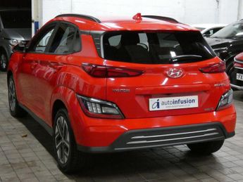 HYUNDAI KONA 64kWh Premium SUV 5dr Electric Auto (10.5kW Charger) (204 ps)