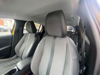 PEUGEOT 208 1.2 PureTech Allure Hatchback 5dr Petrol Manual Euro 6 (s/s) (10