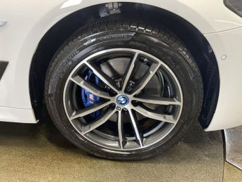 BMW 5 SERIES 2.0 530e 12kWh M Sport Saloon 4dr Petrol Plug-in Hybrid Steptron