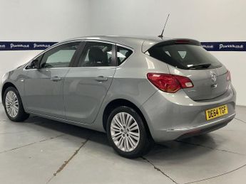 VAUXHALL ASTRA 1.4 16v Excite Hatchback 5dr Petrol Manual Euro 5 (100 ps) - AA 