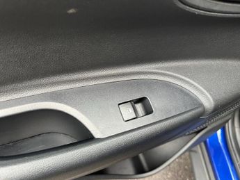 HYUNDAI BAYON 1.0 T-GDi MHEV SE Connect SUV 5dr Petrol Hybrid Manual Euro 6 (s