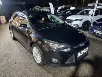 FORD FOCUS 1.0T EcoBoost Zetec Hatchback 5dr Petrol Manual Euro 5 (s/s) (12