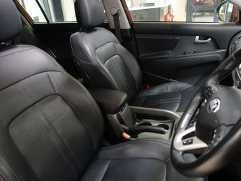 KIA SPORTAGE 2.0 CRDi KX-3 SUV 5dr Diesel Auto AWD Euro 5 (134 bhp)