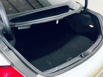 MERCEDES-BENZ C-CLASS 2.0 C200 AMG Line Coupe 2dr Petrol G-Tronic+ Euro 6 (s/s) (184 p