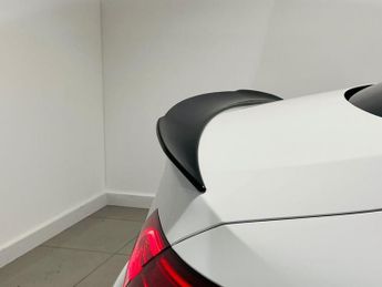 MERCEDES-BENZ C-CLASS 2.0 C200 AMG Line Coupe 2dr Petrol G-Tronic+ Euro 6 (s/s) (184 p