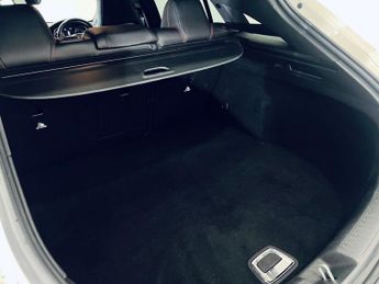 MERCEDES-BENZ CLA 2.1 CLA220d AMG Line Shooting Brake 5dr Diesel 7G-DCT Euro 6 (s/