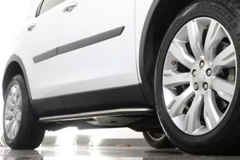 LAND ROVER DISCOVERY SPORT 2.2 SD4 HSE Luxury SUV 5dr Diesel Auto 4WD Euro 5 (s/s) (190 ps)