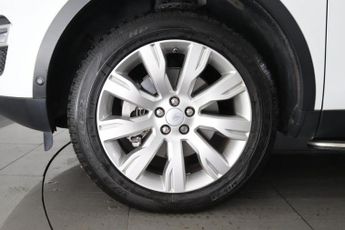 LAND ROVER DISCOVERY SPORT 2.2 SD4 HSE Luxury SUV 5dr Diesel Auto 4WD Euro 5 (s/s) (190 ps)