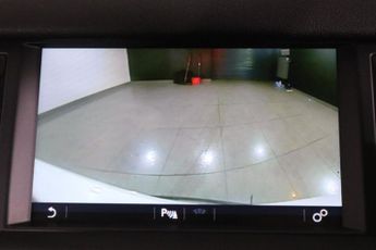 LAND ROVER DISCOVERY SPORT 2.2 SD4 HSE Luxury SUV 5dr Diesel Auto 4WD Euro 5 (s/s) (190 ps)