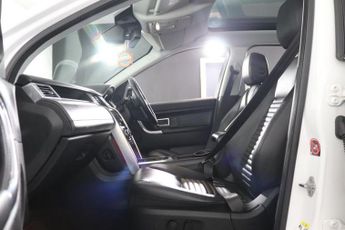 LAND ROVER DISCOVERY SPORT 2.2 SD4 HSE Luxury SUV 5dr Diesel Auto 4WD Euro 5 (s/s) (190 ps)