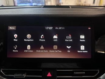 KIA NIRO 64kWh 3 SUV 5dr Electric Auto (201 bhp)