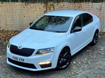 Skoda Octavia 2.0 TDI vRS Hatchback 5dr Diesel Manual Euro 6 (s/s) (SNav) (184
