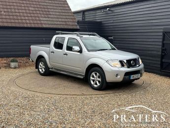 Nissan Navara 2.5 dCi Tekna Pickup Double Cab 4dr Diesel Manual 4WD Euro 5 (19