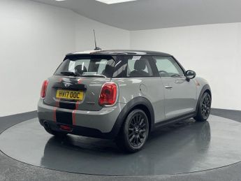 MINI HATCH 1.5 Cooper Hatchback 3dr Petrol Auto Euro 6 (s/s) (136 ps)