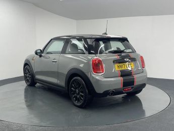 MINI HATCH 1.5 Cooper Hatchback 3dr Petrol Auto Euro 6 (s/s) (136 ps)