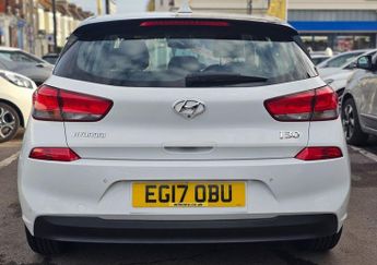 HYUNDAI I30 AUTOMATIC 1.4 T-GDi Blue Drive SE Nav Hatchback 5dr Petrol DCT E
