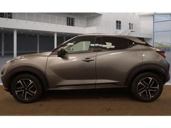 NISSAN JUKE 1.0 DIG-T N-Connecta SUV 5dr Petrol DCT Auto Euro 6 (s/s) (114 p