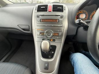 TOYOTA AURIS 1.6 TR Hatchback 5dr Petrol Multimode (161 g/km, 124 bhp)