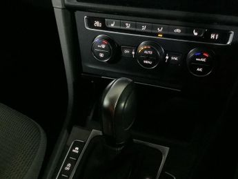 VOLKSWAGEN GOLF 1.5 TSI EVO Match Edition Hatchback 5dr Petrol DSG Euro 6 (s/s) 