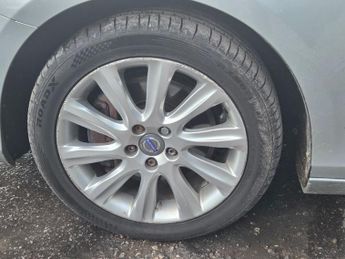 VOLVO V40 2.0 D3 SE Lux Hatchback 5dr Diesel Geartronic Euro 5 (s/s) (150 