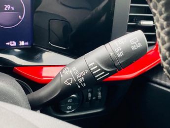 VAUXHALL MOKKA ELECTRIC 50kWh SRi Premium SUV 5dr Electric Auto (136 ps)