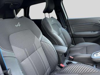 RENAULT Symbioz 1.6 E-TECH iconic esprit Alpine SUV 5dr Petrol Hybrid Auto Euro 