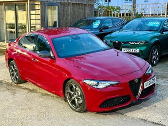 Alfa Romeo Giulia 2.0T Veloce Saloon 4dr Petrol Auto Euro 6 (s/s) (280 ps)