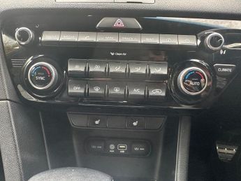 KIA SPORTAGE 2.0 CRDi GT-Line SUV 5dr Diesel Auto AWD Euro 6 (134 bhp)