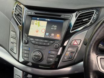 HYUNDAI I40 1.7 CRDi Blue Drive Premium Tourer 5dr Diesel DCT Euro 6 (s/s) (