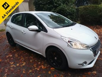 Peugeot 208 1.2 VTi Active Hatchback 5dr Petrol Manual Euro 5 (82 ps)
