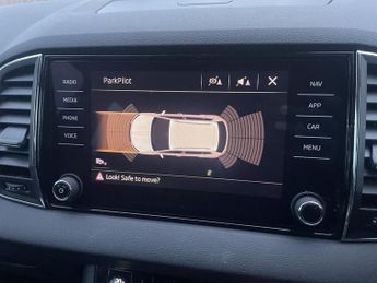 SKODA KAROQ 1.5 TSI ACT SE L SUV 5dr Petrol DSG Euro 6 (s/s) (150 ps)