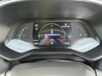 RENAULT CLIO 1.6 E-TECH RS Line Hatchback 5dr Petrol Hybrid Auto Euro 6 (s/s)