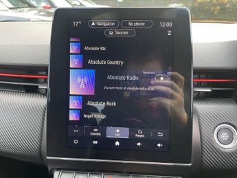 RENAULT CLIO 1.6 E-TECH RS Line Hatchback 5dr Petrol Hybrid Auto Euro 6 (s/s)