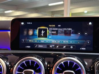 MERCEDES-BENZ A-CLASS 1.3 A200 AMG Line (Premium) Hatchback 5dr Petrol 7G-DCT Euro 6 (