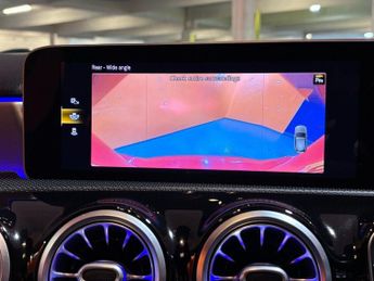 MERCEDES-BENZ A-CLASS 1.3 A200 AMG Line (Premium) Hatchback 5dr Petrol 7G-DCT Euro 6 (