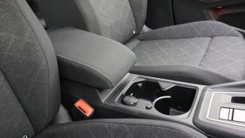 VOLKSWAGEN GOLF 1.5 eTSI MHEV Life Hatchback 5dr Petrol Hybrid DSG Euro 6 (s/s) 