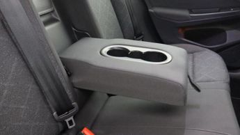 VOLKSWAGEN GOLF 1.5 eTSI MHEV Life Hatchback 5dr Petrol Hybrid DSG Euro 6 (s/s) 