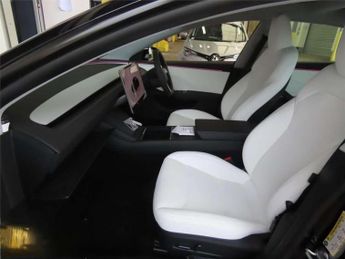 TESLA Model 3 Model 3 4dr VAT QUALIFYING