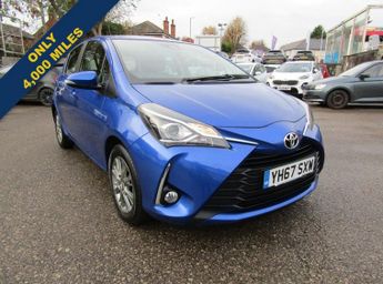 Toyota Yaris 1.5 VVT-i Icon Hatchback 5dr Petrol Manual Euro 6 (111 ps)
