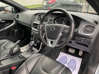 VOLVO V40 1.5 T2 GPF R-Design Pro Hatchback 5dr Petrol Auto Euro 6 (s/s) (