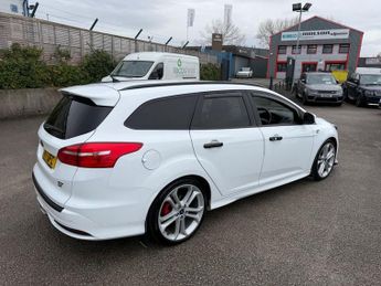 FORD FOCUS 2.0 TDCi ST-3 Estate 5dr Diesel Powershift Euro 6-FINISHED IN FR