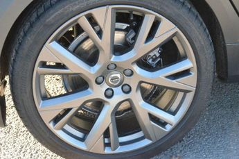 VOLVO V90 Cross Country 2.0 D4 Plus Estate 5dr Diesel Auto AWD Euro 6 (s/s) (190 ps)
