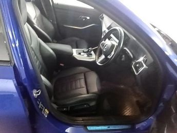 BMW 3 SERIES 2.0 330e 12kWh M Sport Saloon 4dr Petrol Plug-in Hybrid Auto Eur