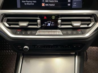 BMW 3 SERIES 2.0 330e 12kWh M Sport Saloon 4dr Petrol Plug-in Hybrid Auto Eur