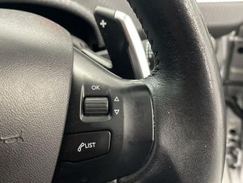 PEUGEOT 208 1.2 PureTech Active Hatchback 5dr Petrol ETG Euro 6 (s/s) (82 ps